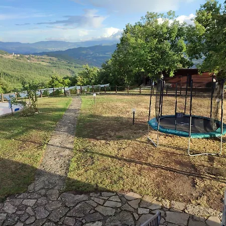 Casa Vacanze Fattoria Il Cerro Дом отдыха *